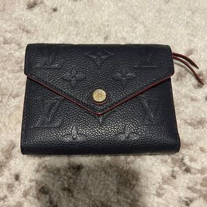 ♦️SOLD♦️Authentic Louis Vuitton Empreinte Victorine Wallet